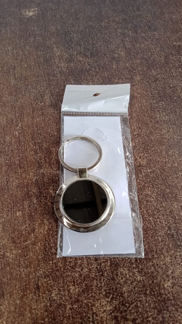Round Metal Keychain – Durable Chrome Finish with Black Center