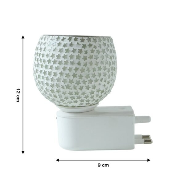 Star Cut Glass Aroma Diffuser – Elegant Plug-In Night Lamp