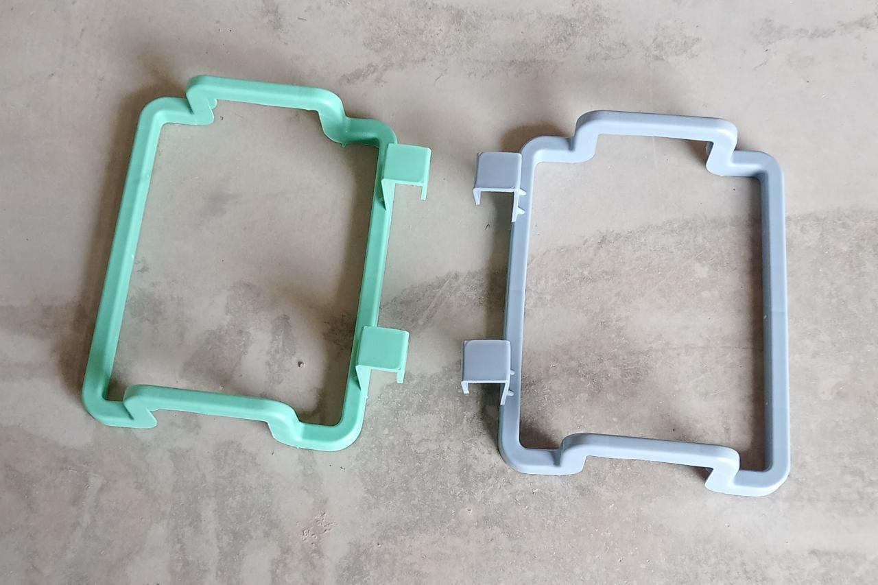 Garbage Bag Holder – Kitchen Door & Cupboard Storage | Storenzo
