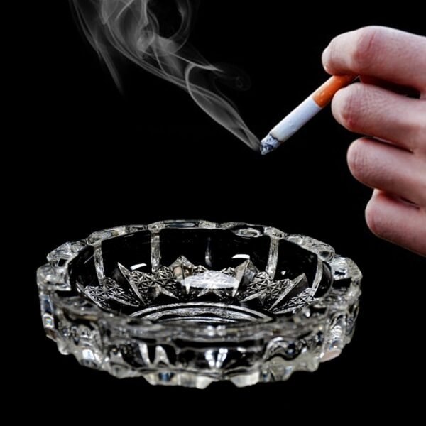 6_66c1193c-a3da-46fe-90de-a1f83cc9632b Crystal Glass Ashtray – Round Cigar & Cigarette | Styleva