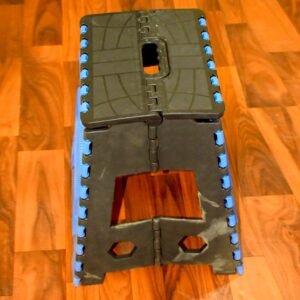 Plastic Step Stool – 18-Inch Foldable, Portable & Strong | Tidy Table