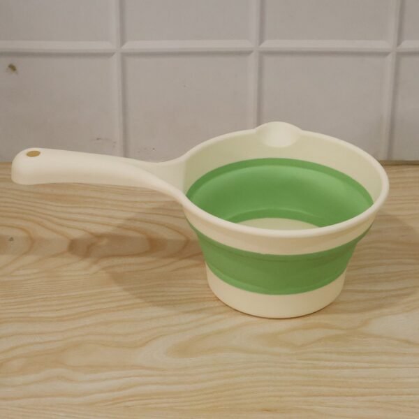 Foldable Water Dipper – Space-Saving, Easy Pouring & Versatile