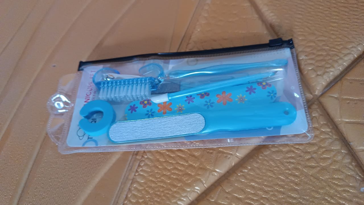 Manicure Set – 8-in-1 Nail & Foot Care Kit | ToolMate Pro