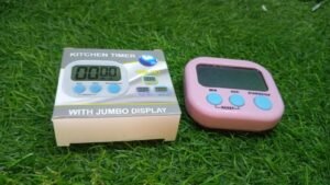 Digital Kitchen Timer – Clear Display & Stopwatch | VoltDesk