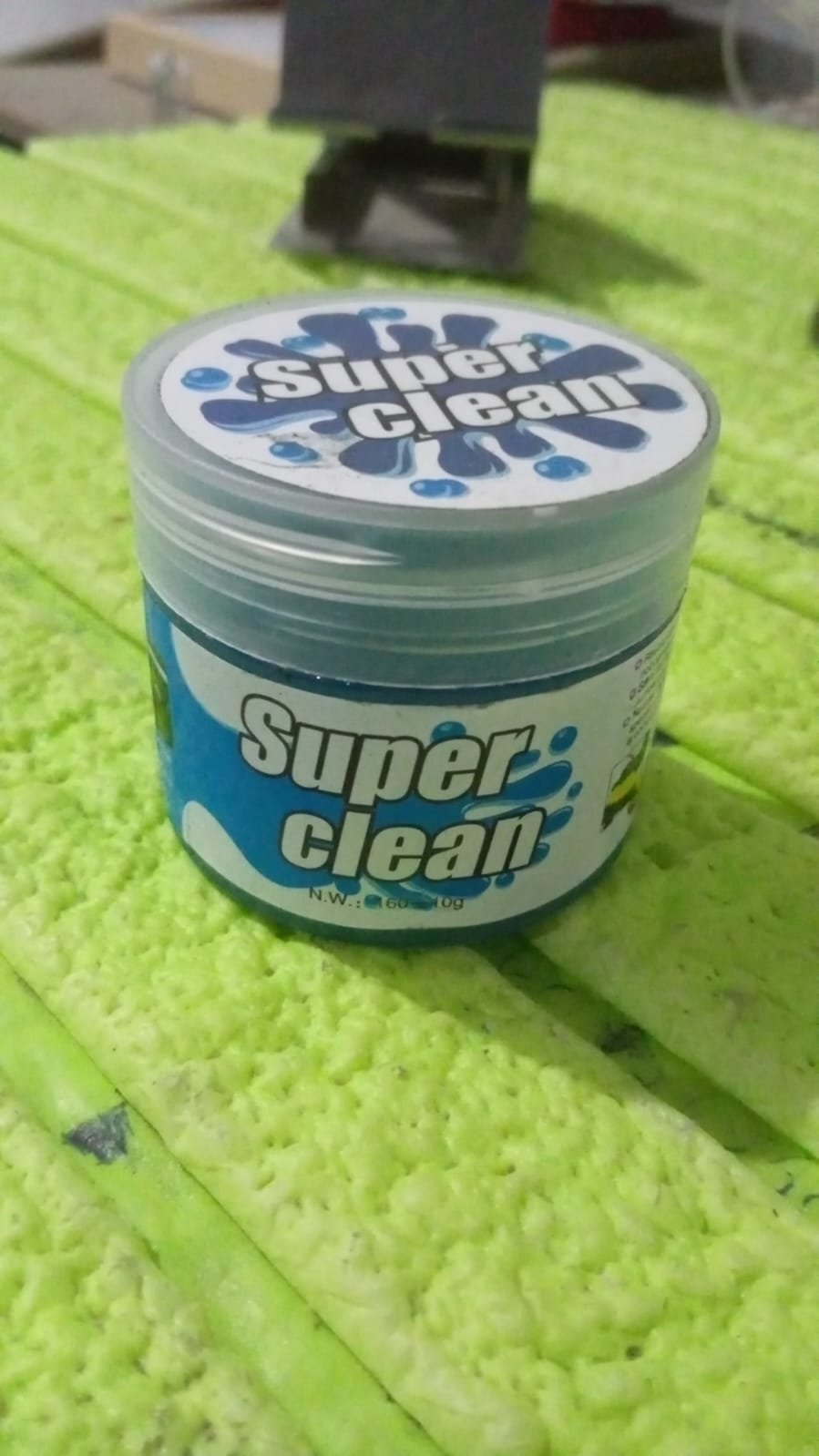 Cleaning Gel – Multi-Surface Dust & Dirt Remover | Velvet Wipe