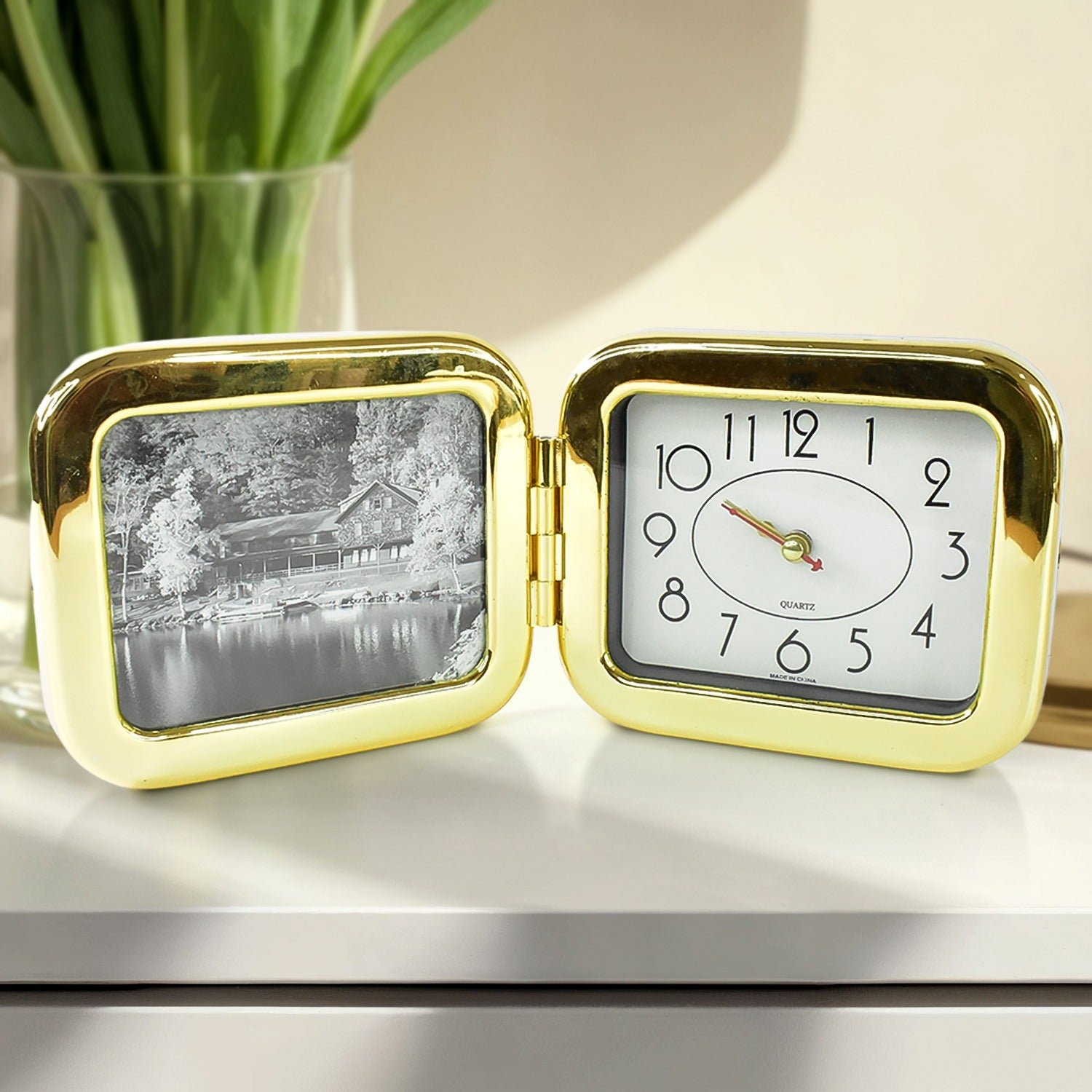 Foldable Desk Clock – Portable, Space-Saving Timepiece | VoltDesk