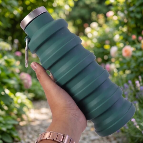 Silicone Foldable Water Bottle for Travel and Sports Hydration