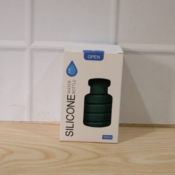 Silicone Foldable Water Bottle for Travel and Sports Hydration