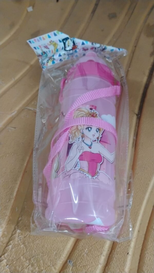 Kids Water Bottle 550ML – Leakproof with Cartoon Print & Strap