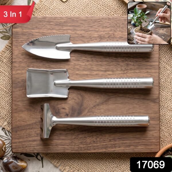 868fbd07-593f-4e3c-922a-7db363247e07 Stainless Steel 3 in 1 Garden Hand Tool Set Spade Rake and Fork (3 Pc Set)