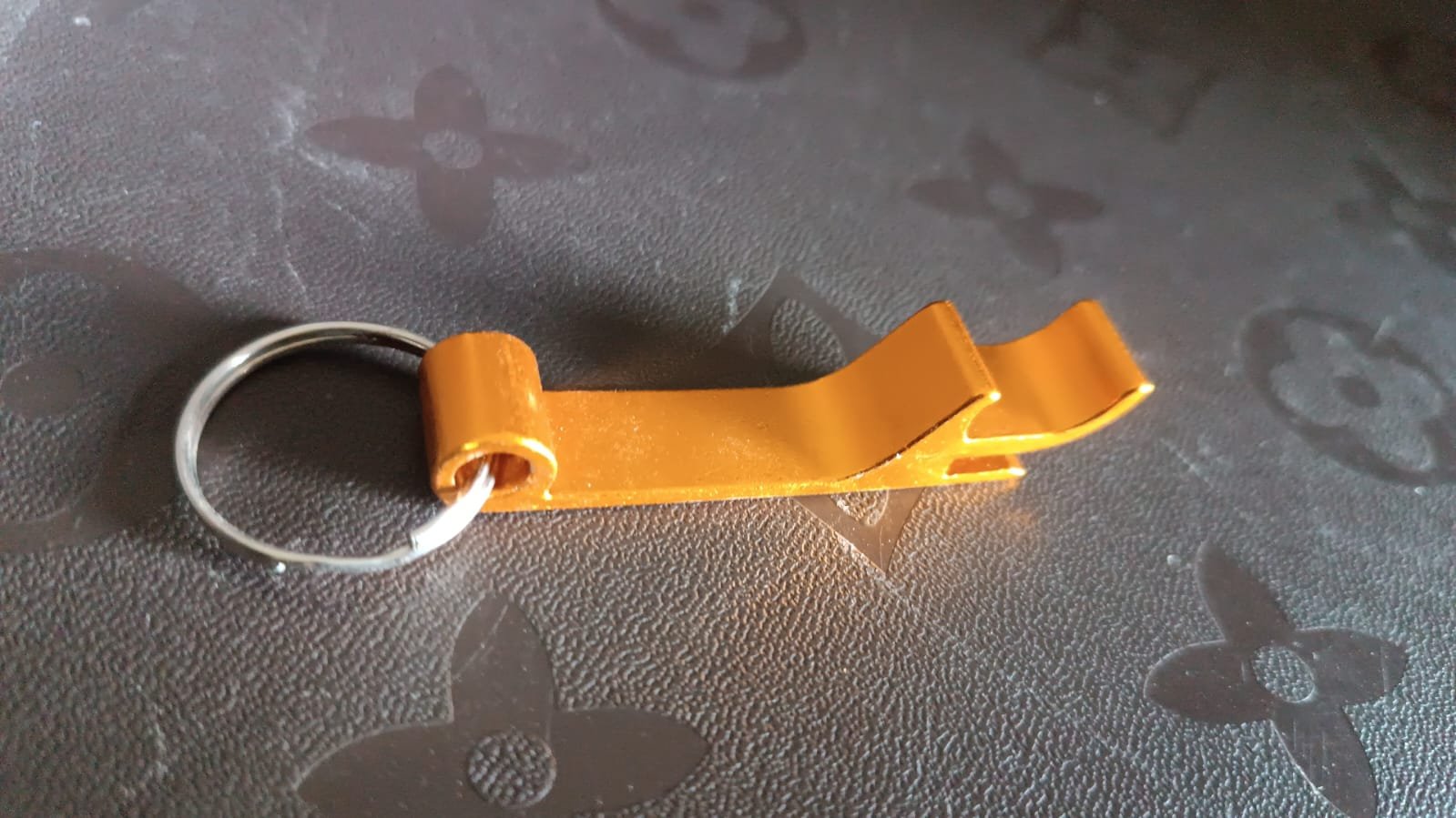 Stainless Steel Keychain – Durable Sleek Metal Key Ring