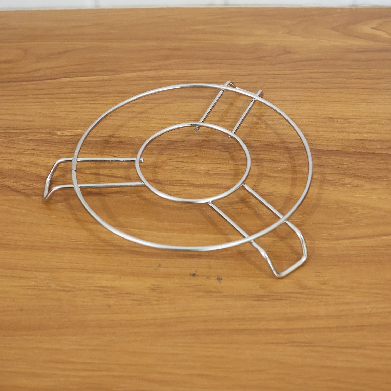 Stainless Steel Hot Pot Stand – Durable Heatproof Cookware Rack