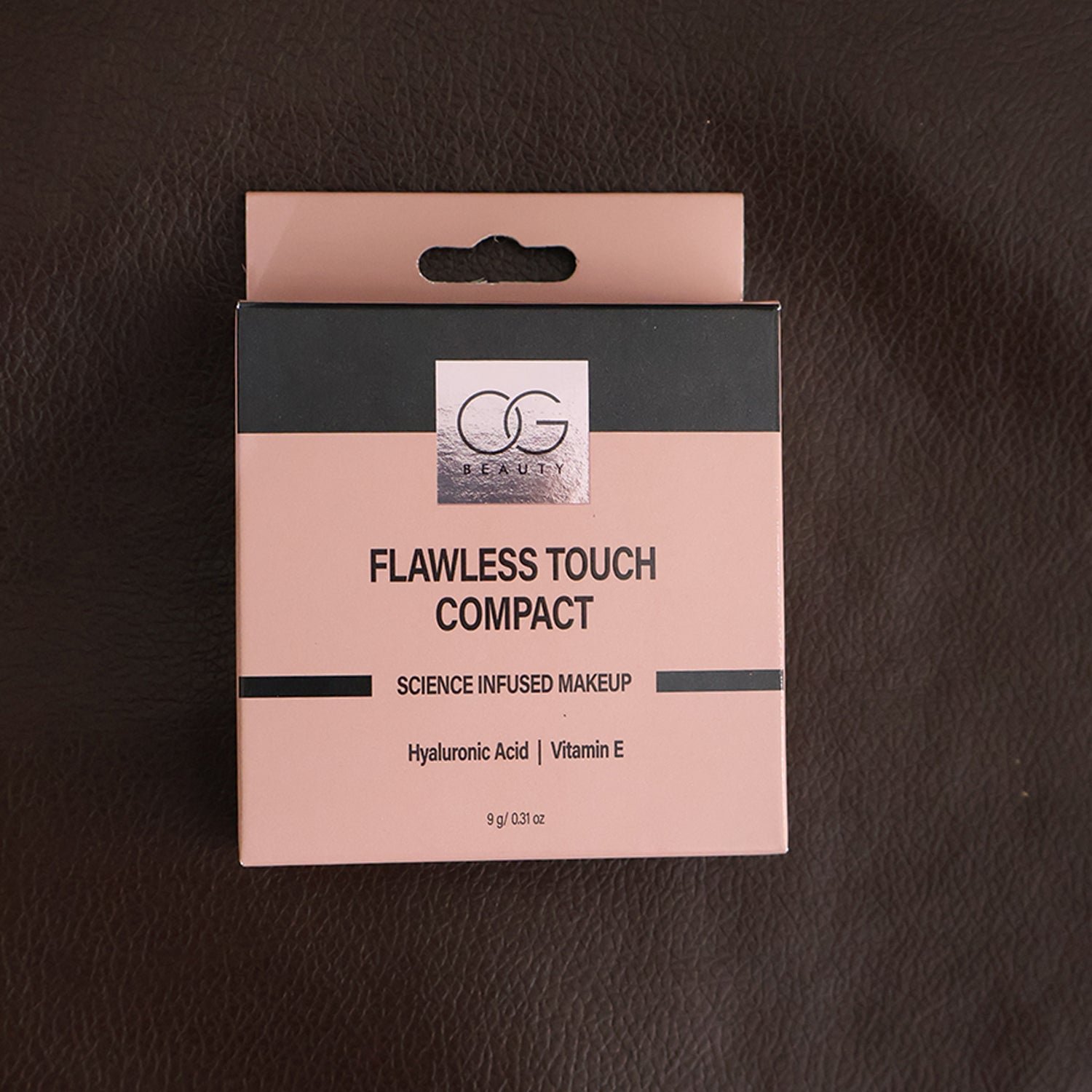 Flawless Touch Compact Powder – Hydrating Matte Finish