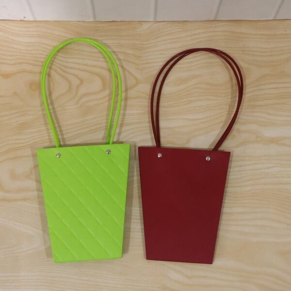 Flower Packaging Bag – Reusable Waterproof Gift Carrier for Bouquets