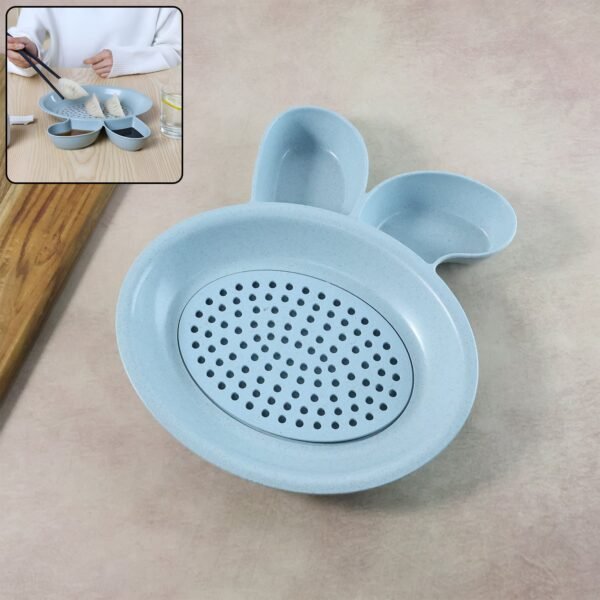 Dumpling Serving Plate – With Strainer & Dual Sauce Compartments