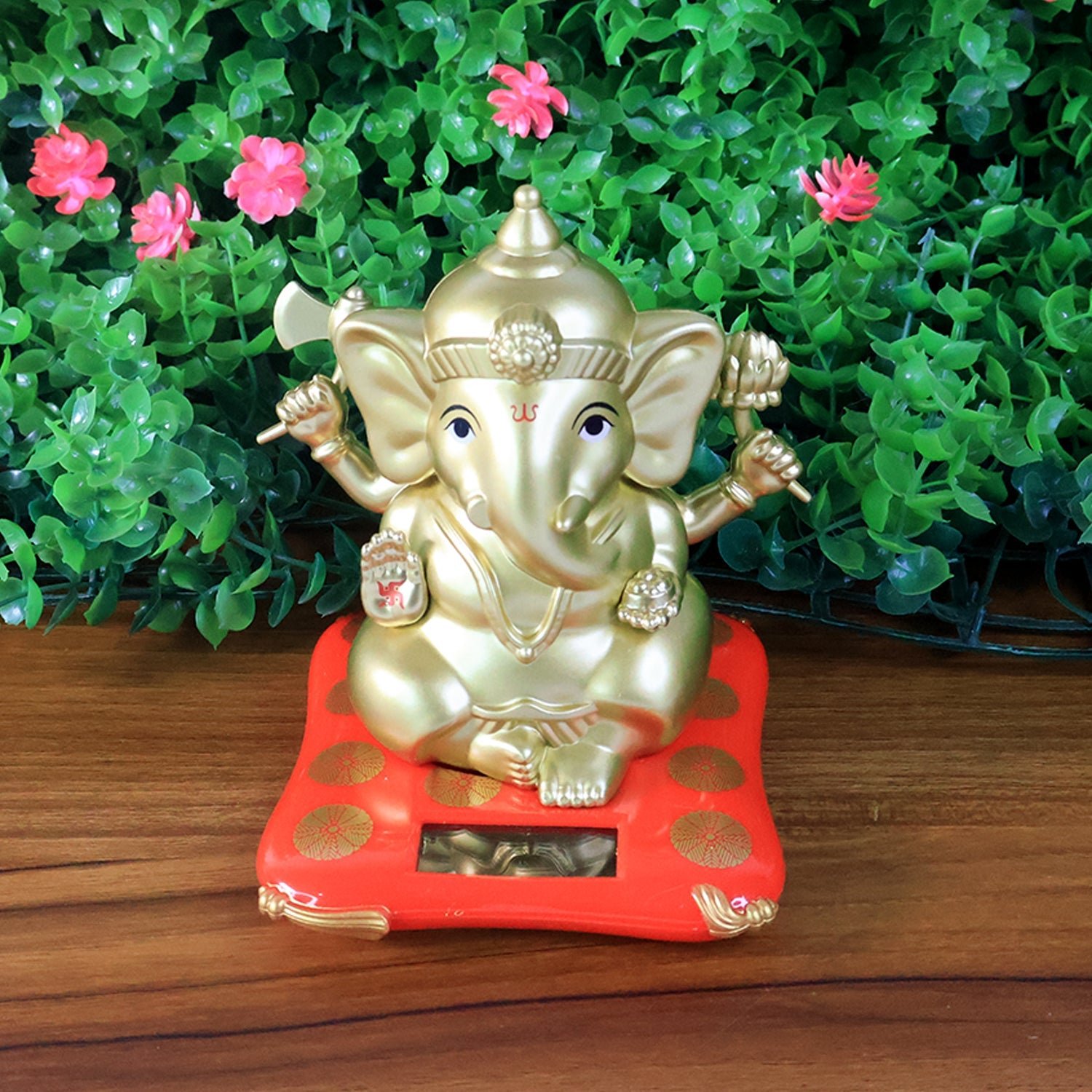Large Lord Ganesha Idol – Decorative Religious Statue with Solar-Powered Base
