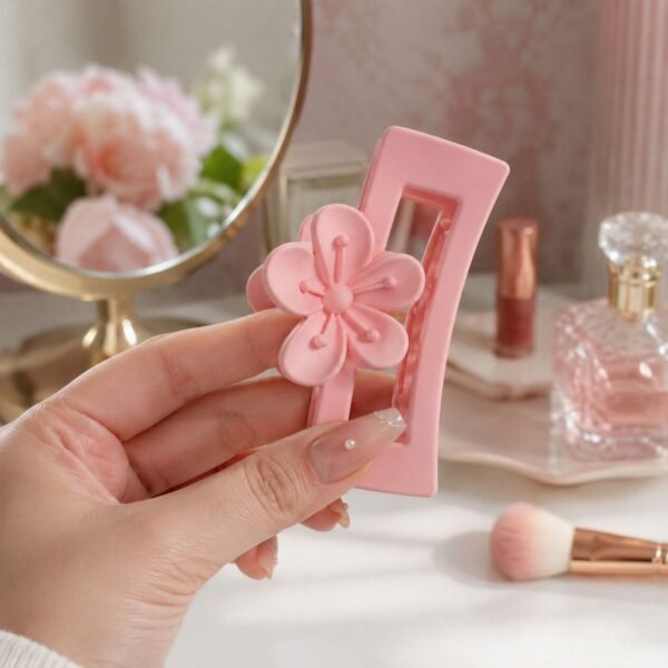 Plastic Hair Claw Clip – Strong Grip & Trendy Design for Women & Girls