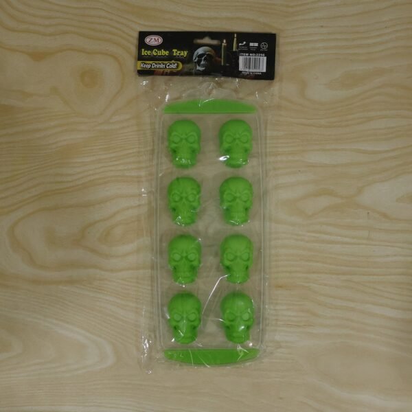 Plastic 8 Grid Ice Cube Tray with Lid Skull Shape Freezer Ice Mold (1 Pc)