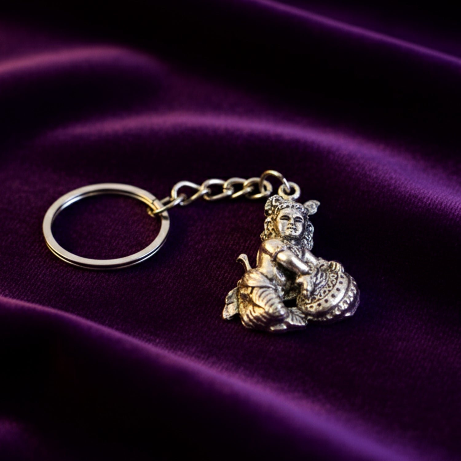 Bal Krishna Makhan Chor Keychain – Premium Silver Finish