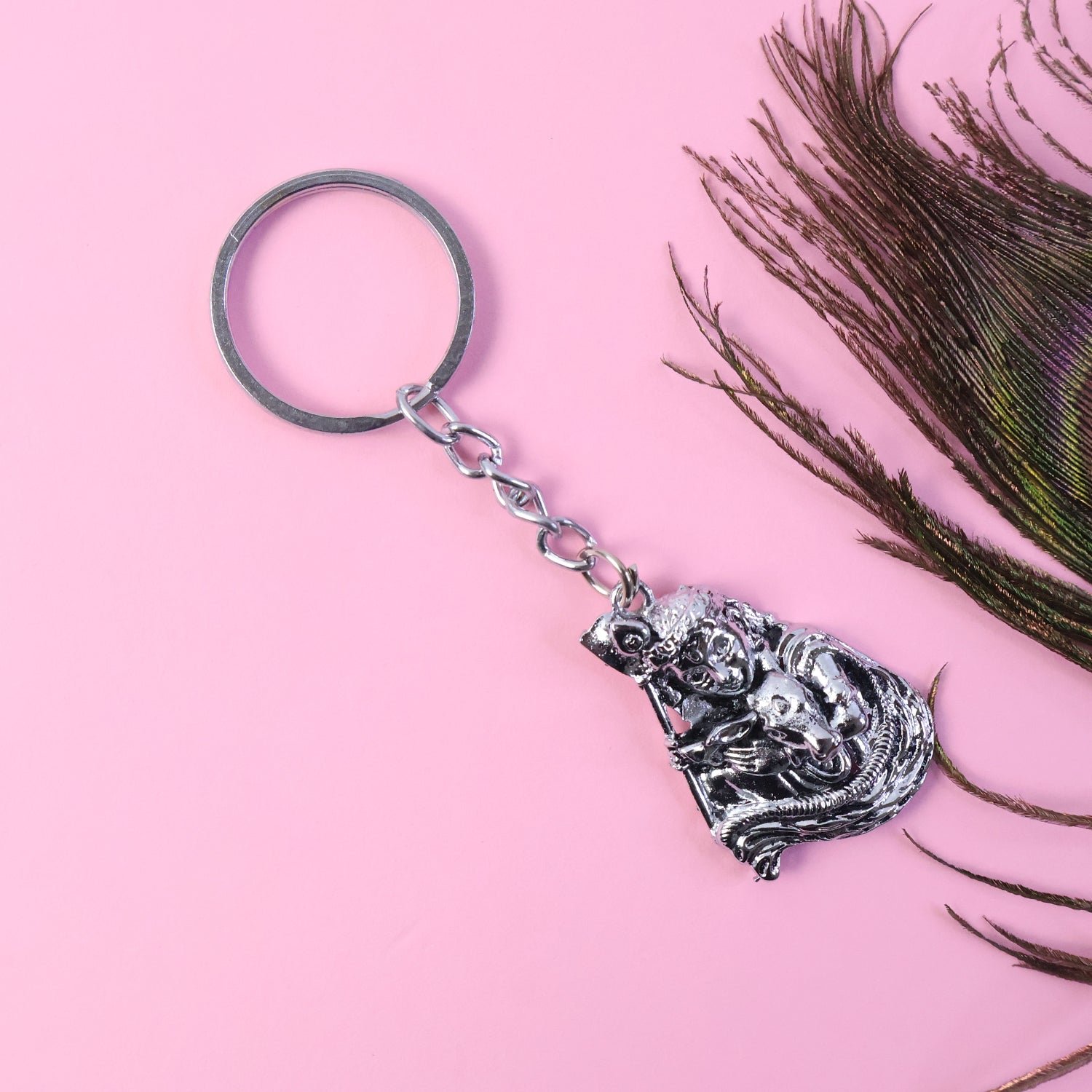 Silver Finish Bal Krishna Metal Keychain – Elegant Devotional Charm