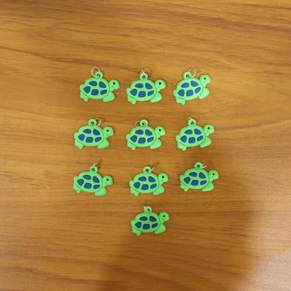Turtle Keychain Set – Fun & Vibrant Animal Accessories