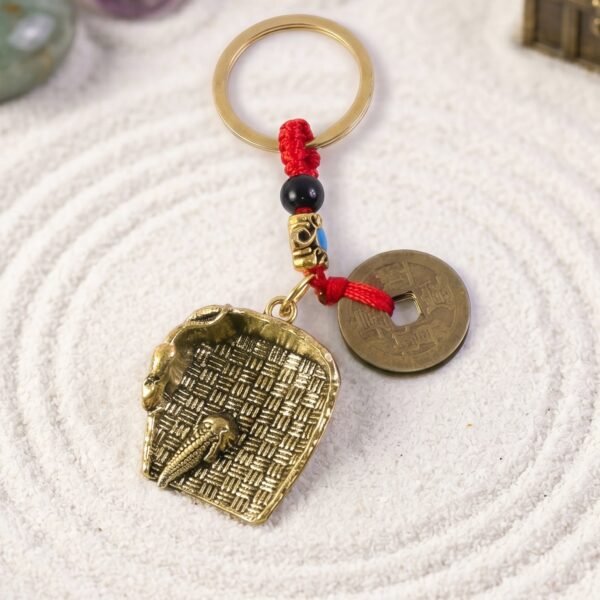 Feng Shui Lucky Coin Keychain – Prosperity and Good Fortune