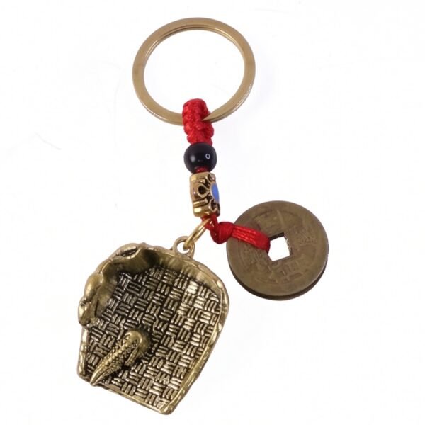 Feng Shui Lucky Coin Keychain – Prosperity and Good Fortune