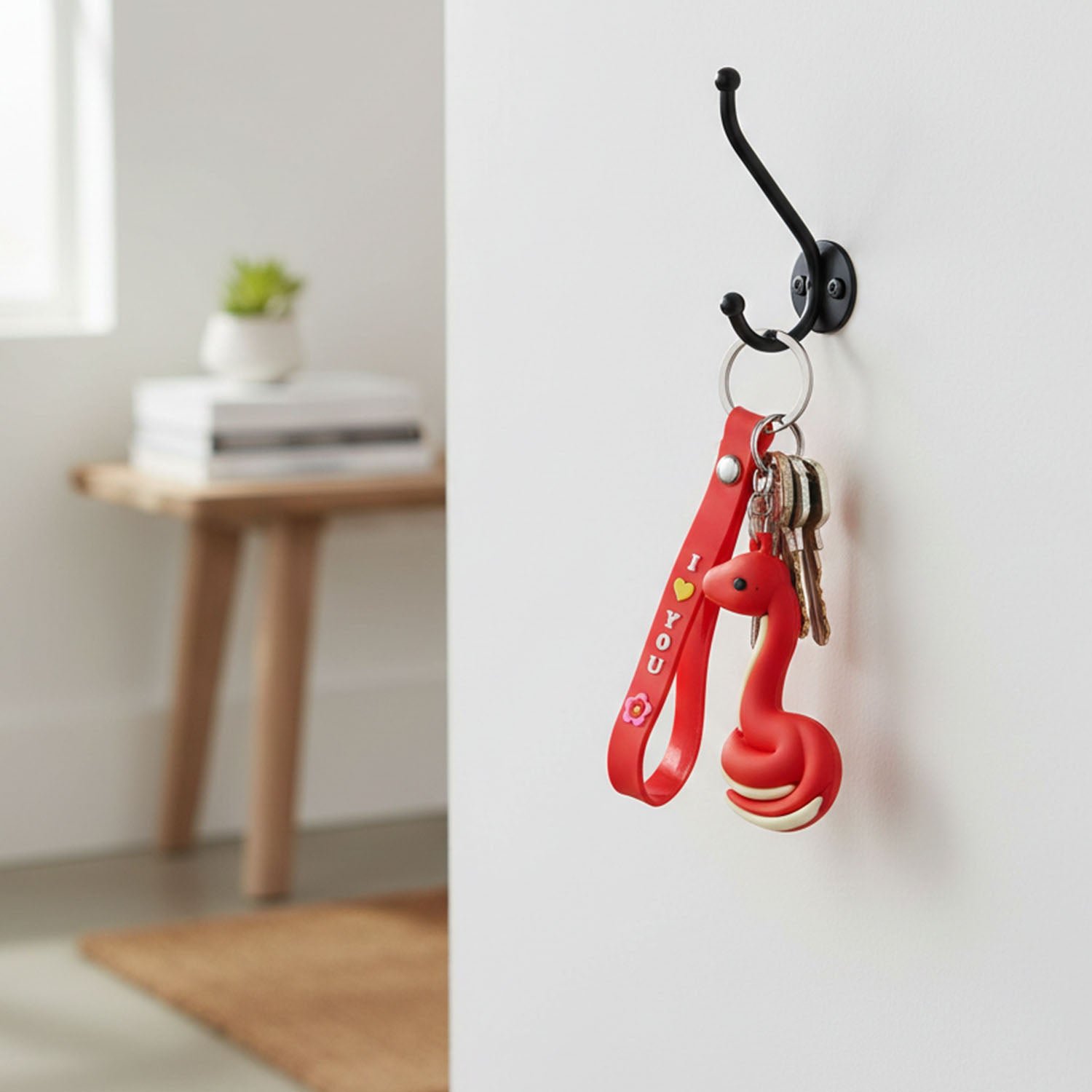 Cartoon Snake Keychain – Cute 'I Love You' Strap with Clip Hook