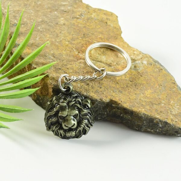 Keychain4-05_04af0fdc-5174-401a-b0a6-ac54b757223a Lion Head Metal Keychain – Durable and Stylish Design