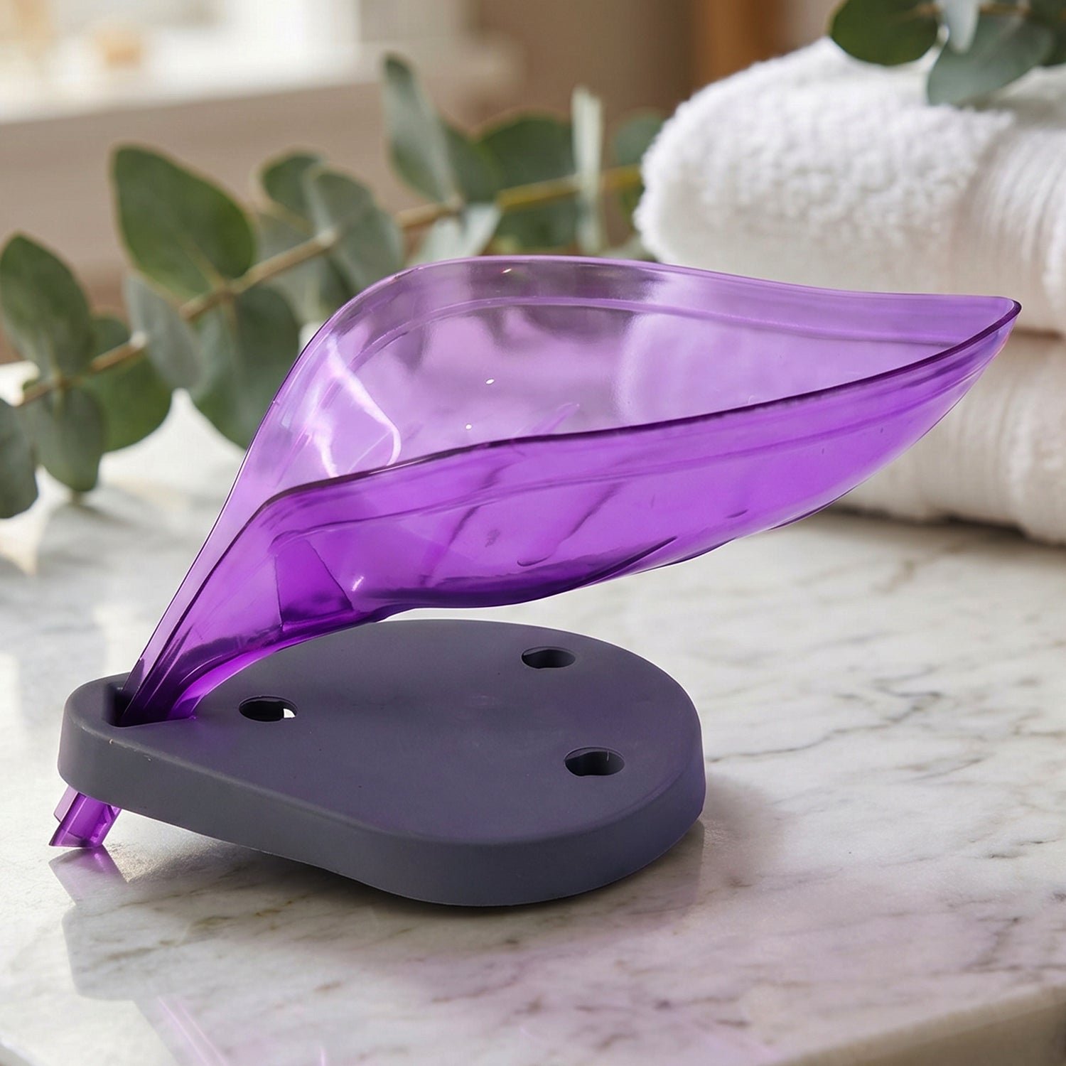 Leaf Shape Soap Tray – Self-Draining Holder | VelvetBubbles