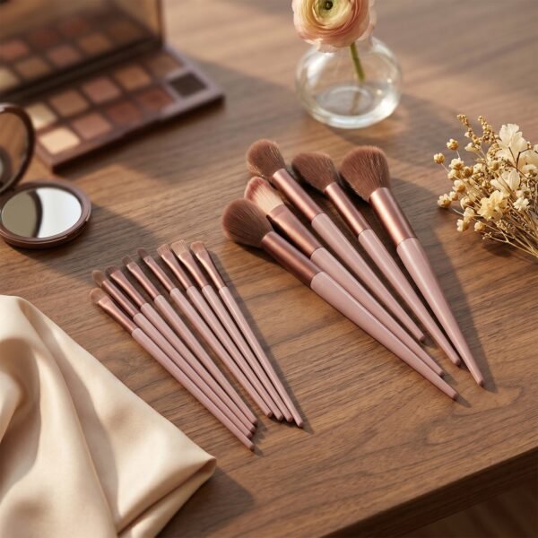 Professional Makeup Brush Set – Complete 13-Piece Collection with Pouch