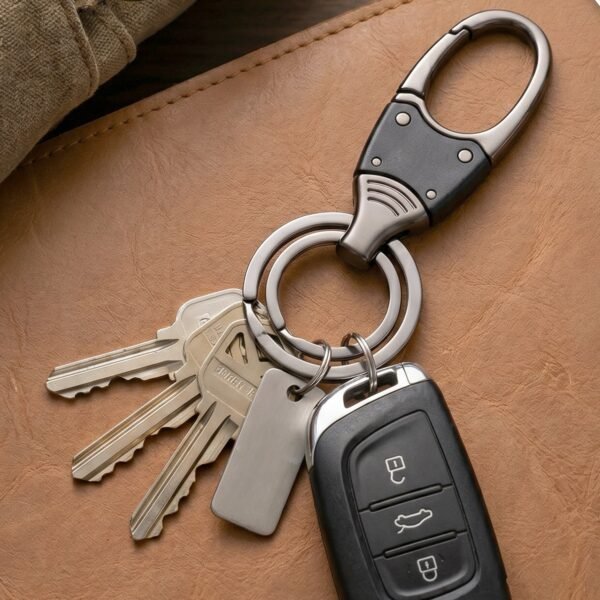 Metal Key Holder – Durable Dual Ring with Rotating Swivel