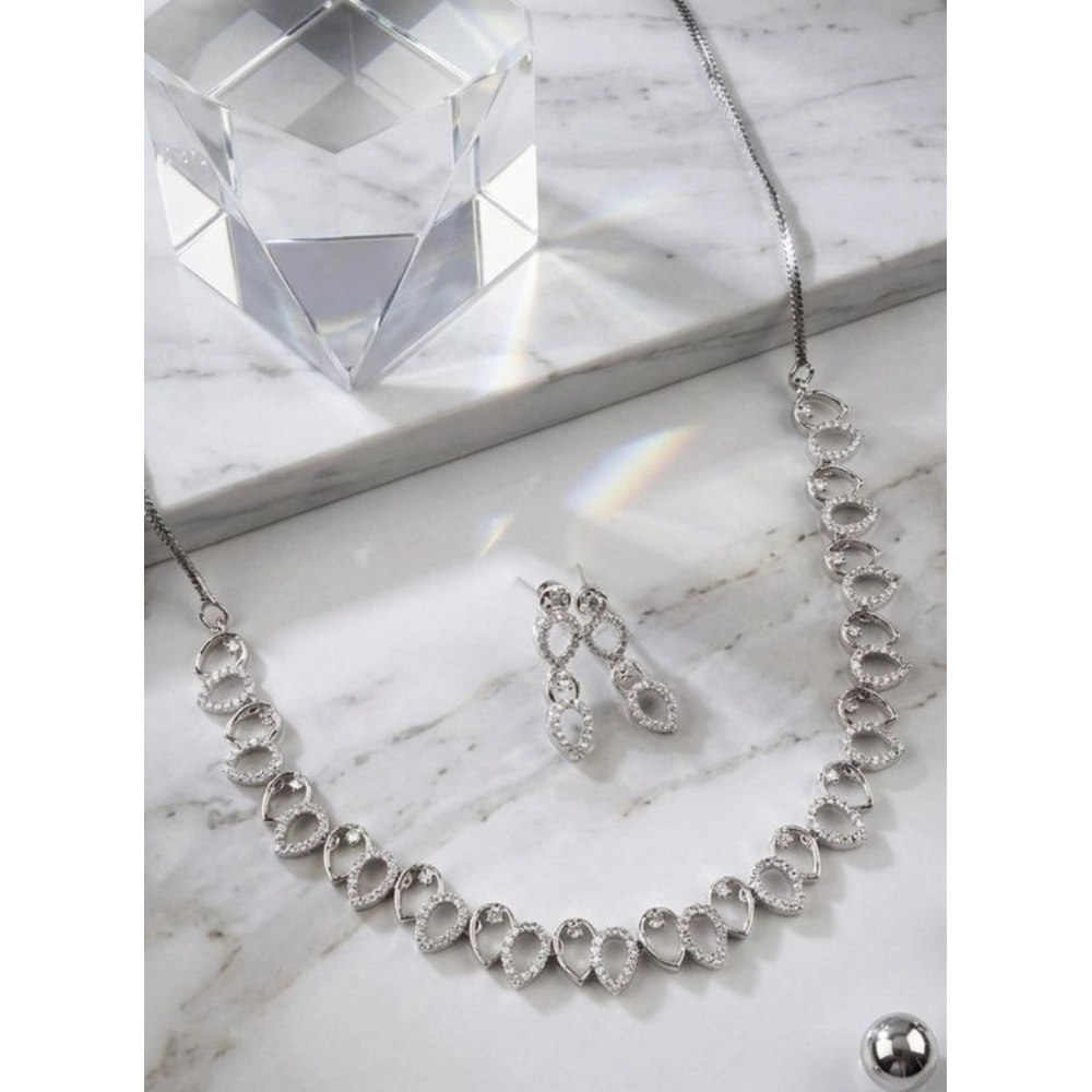 Generic Women's Brass Silver Plated Necklace set (Silver)