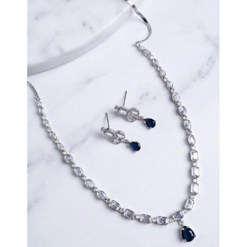 Generic Women's Brass Silver Plated Necklace set (Blue)