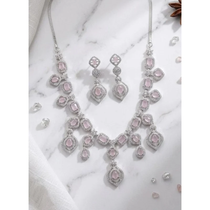Generic Women's Brass Silver Plated Necklace set (Pink)