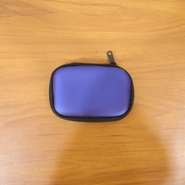 Portable Earphone Case – Compact Travel Organizer for Gadgets