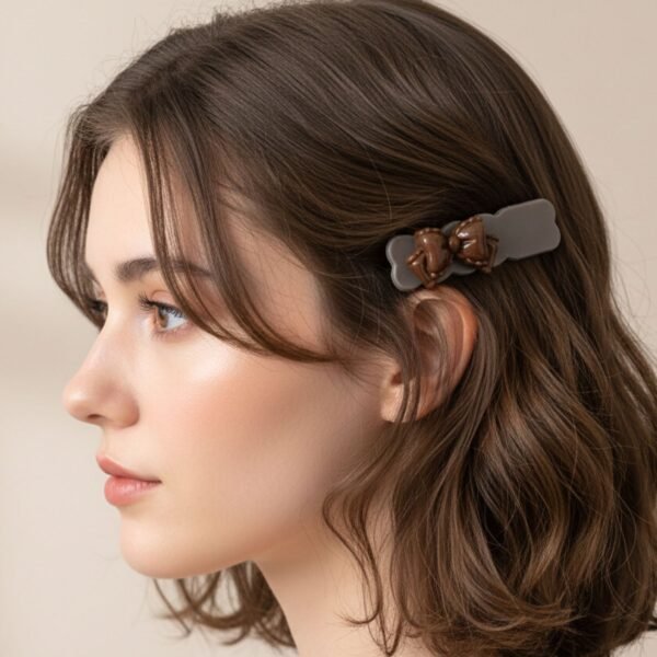 Elegant Bow Hair Clips Set – Stylish 4-Piece Snap Clips Combo