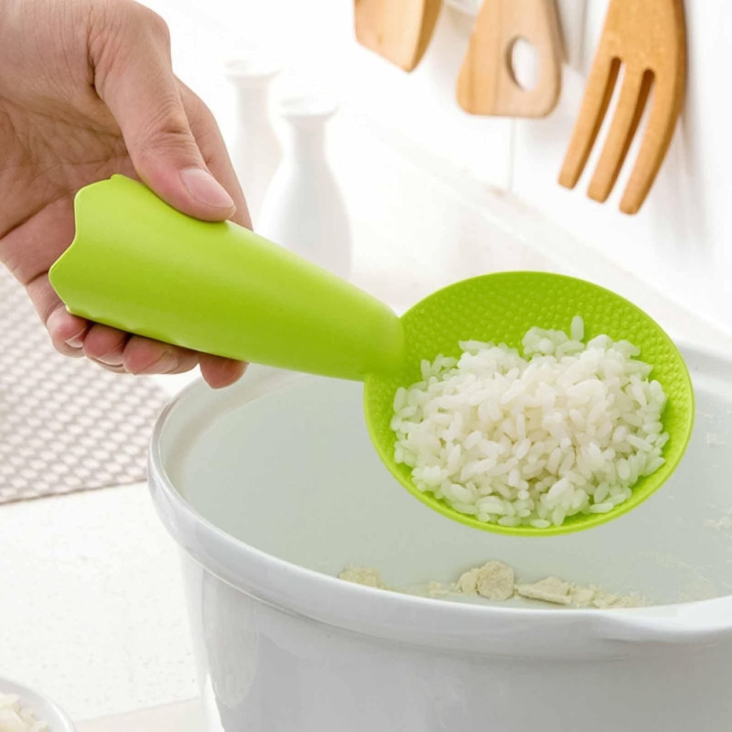 Non-Stick Rice Serving Spoon – Comfortable Grip & Heat-Resistant