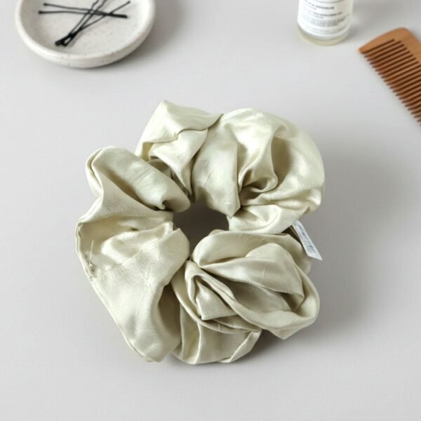 Soft Fabric Hair Scrunchie – Gentle Hold with Elegant Style