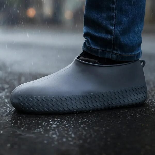 Reusable Waterproof Silicone Shoe Cover – Stay Dry & Non-Slip