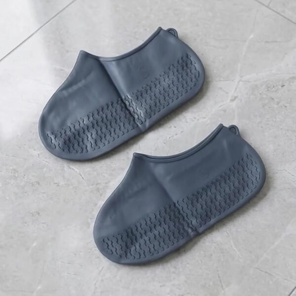 Reusable Waterproof Silicone Shoe Cover – Stay Dry & Non-Slip