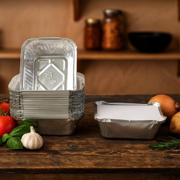 SilverFoilContainer2-06 250 ml Disposable Aluminium Food Containers with Lids – Leak-Resistant Pack of 25