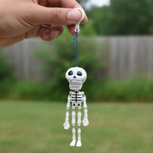 Skeleton Doll Keychain – Fun Hanging Clip-On Bag Charm