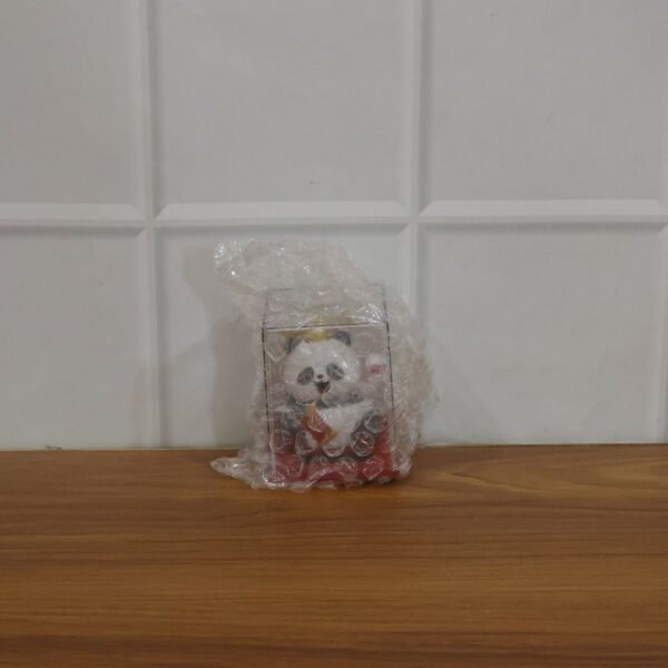Solar Powered Moving Hand Panda Showpiece – Cute Waving Desk Decor