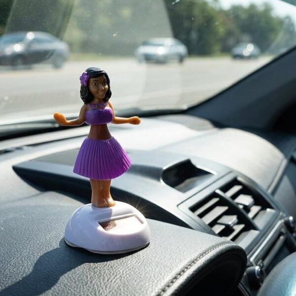 Solar Powered Dancing Hula Doll Bobble Toy for Car Dashboard Decor (1 Pc)