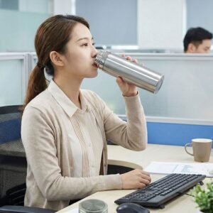 Stainless Steel Vacuum Flask – Keeps Beverages Hot & Cold