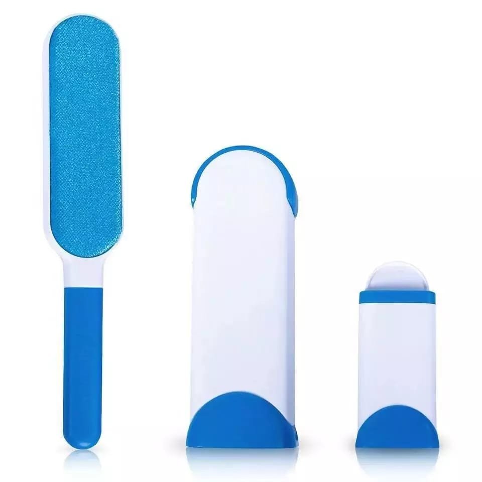 Pet Hair Remover – Self-Cleaning & Reusable Fur Brush | Waggy Tales