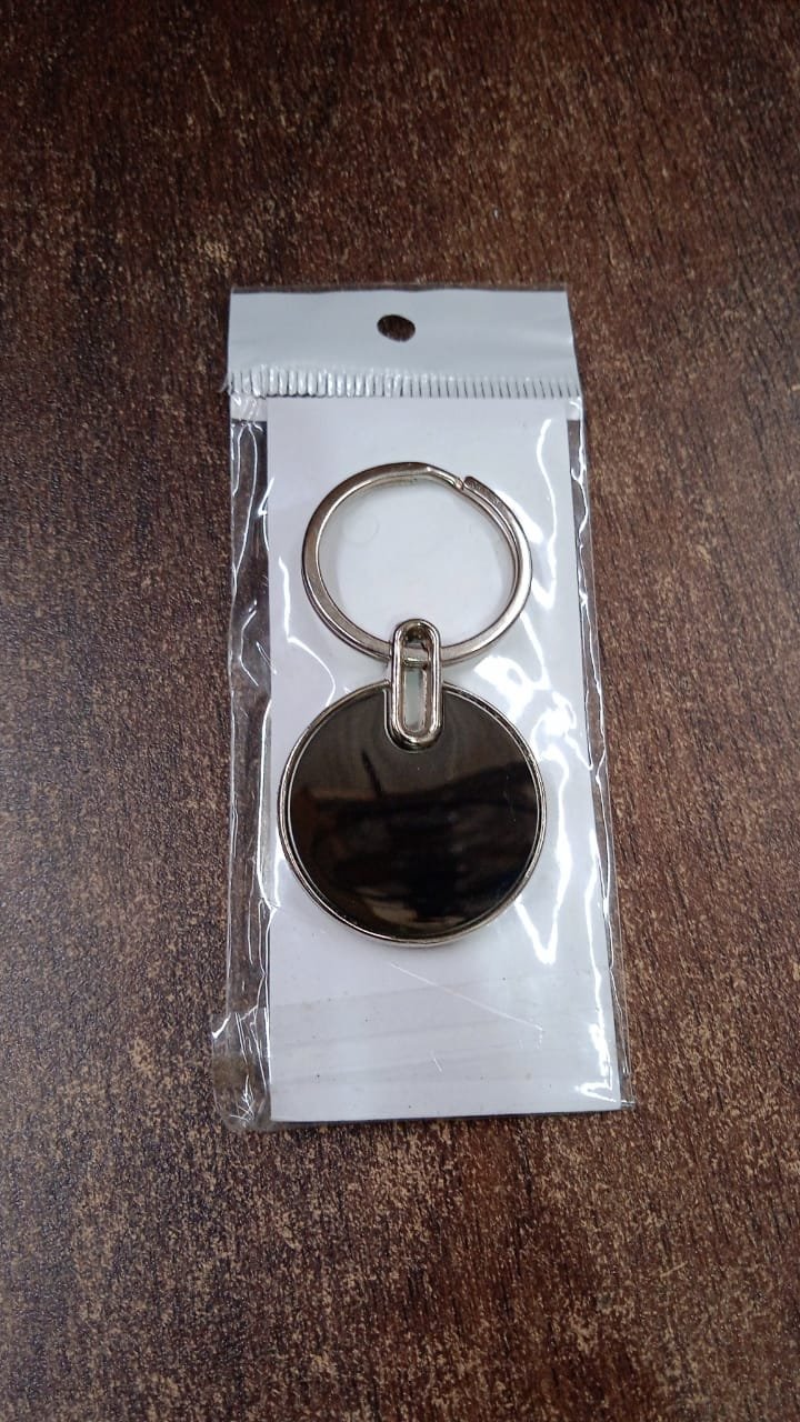 Black Round Metal Keychain – Durable Minimalist Key Organizer