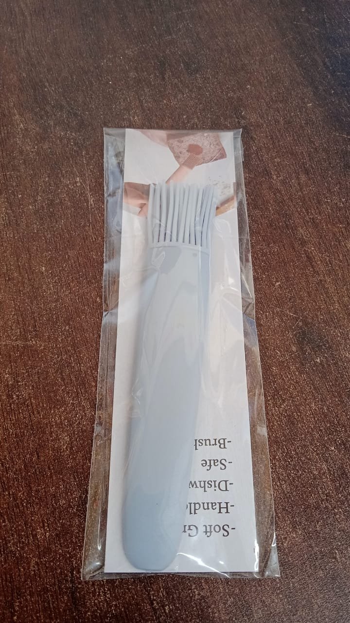 Silicone Pastry Brush – Heat-Resistant Basting Tool | Bake & Dwell