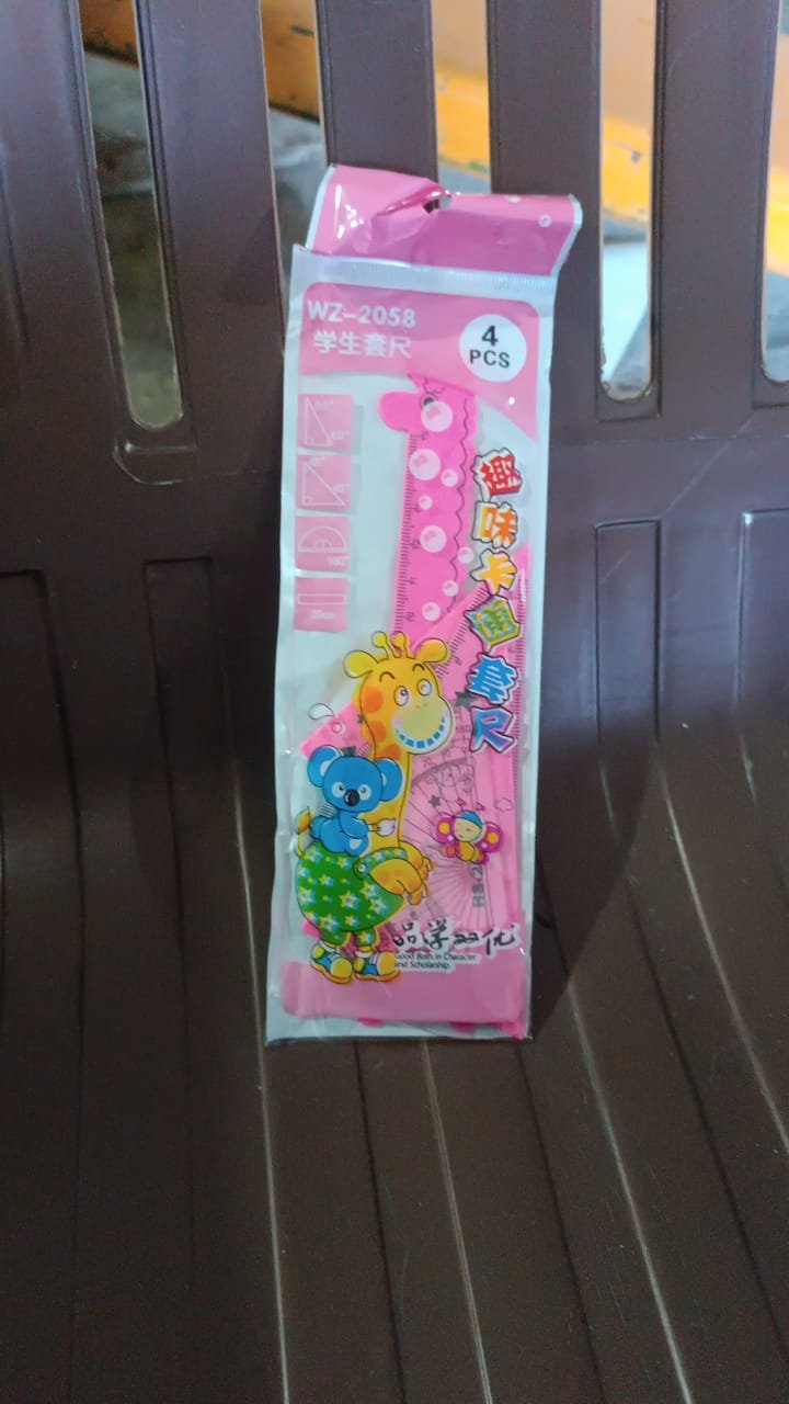 Giraffe Ruler Set – Durable 4 Pc Plastic Measuring Tools